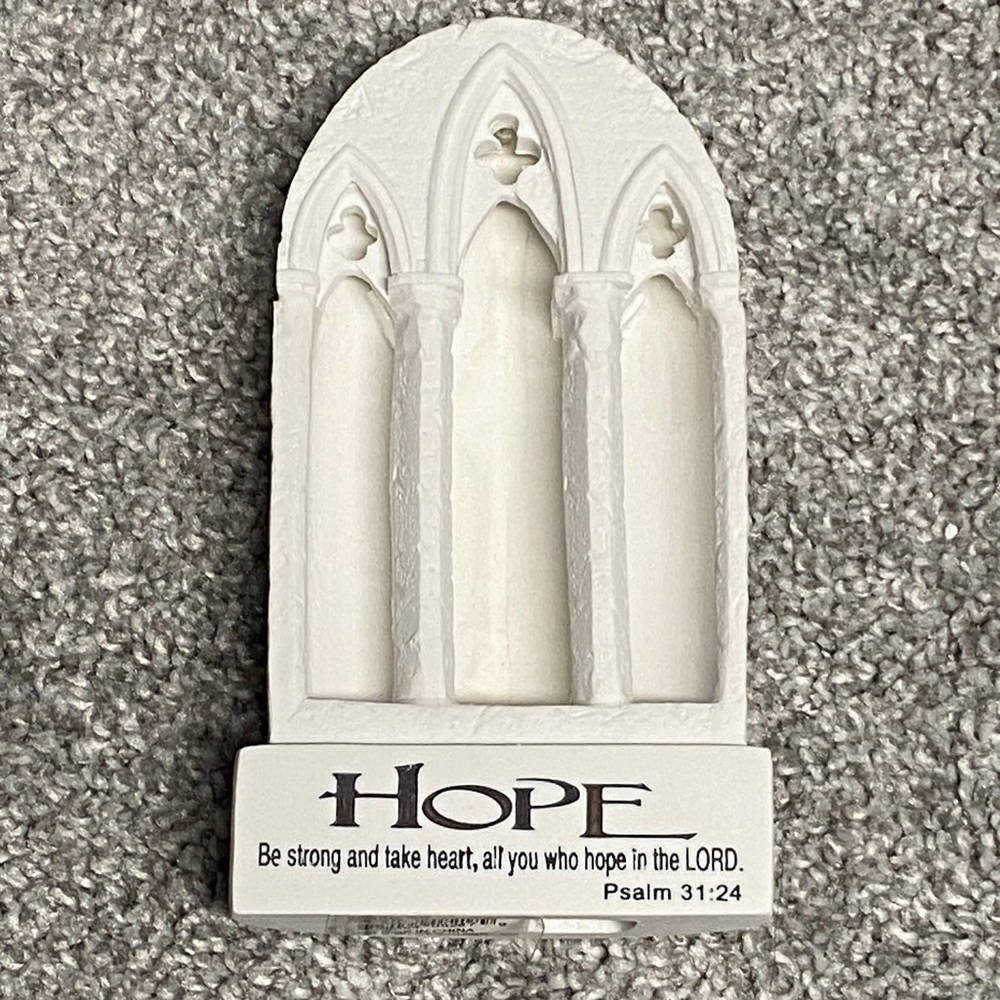 Hope LED Statue/Decor